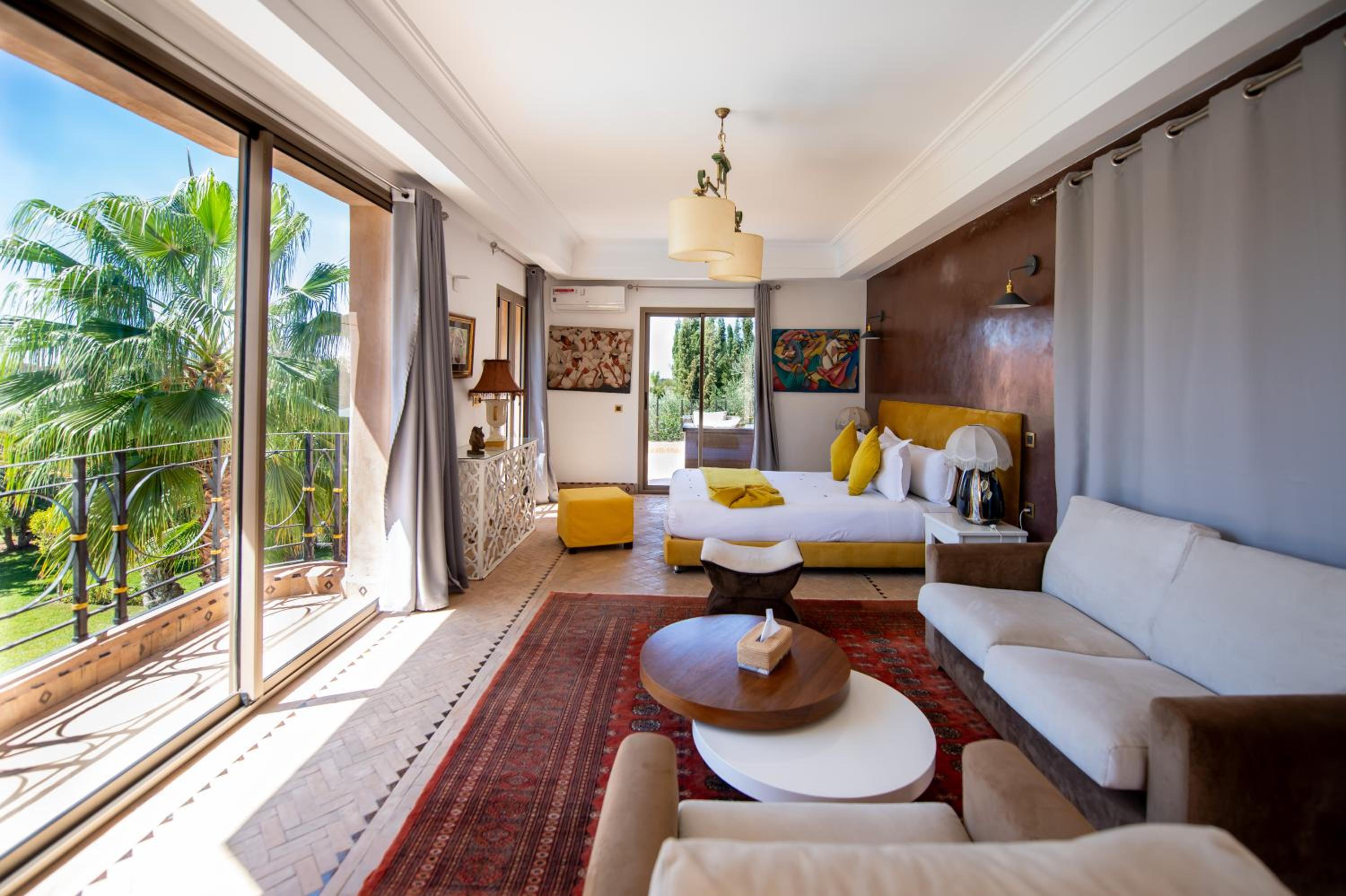 Villa Cartier view 3