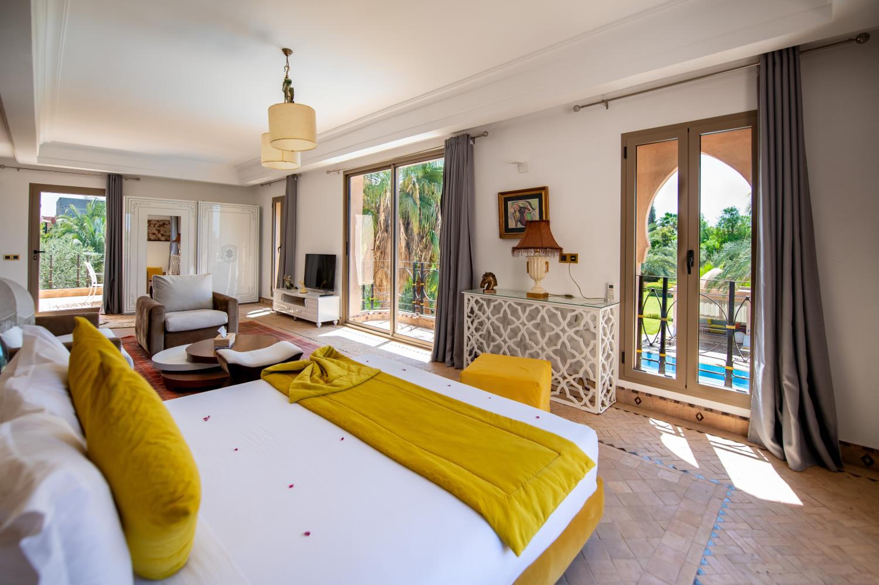 Villa Cartier view 5