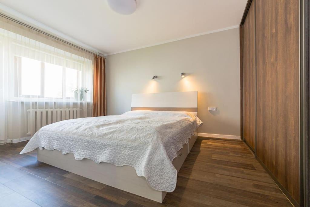 Hotel Town Square Apartment - Image 1