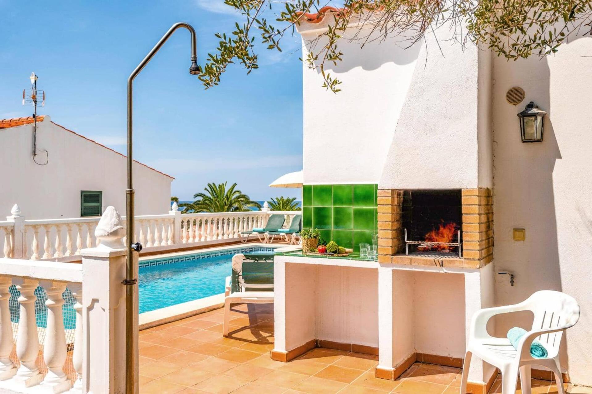 Villa Laurel by Villa Plus