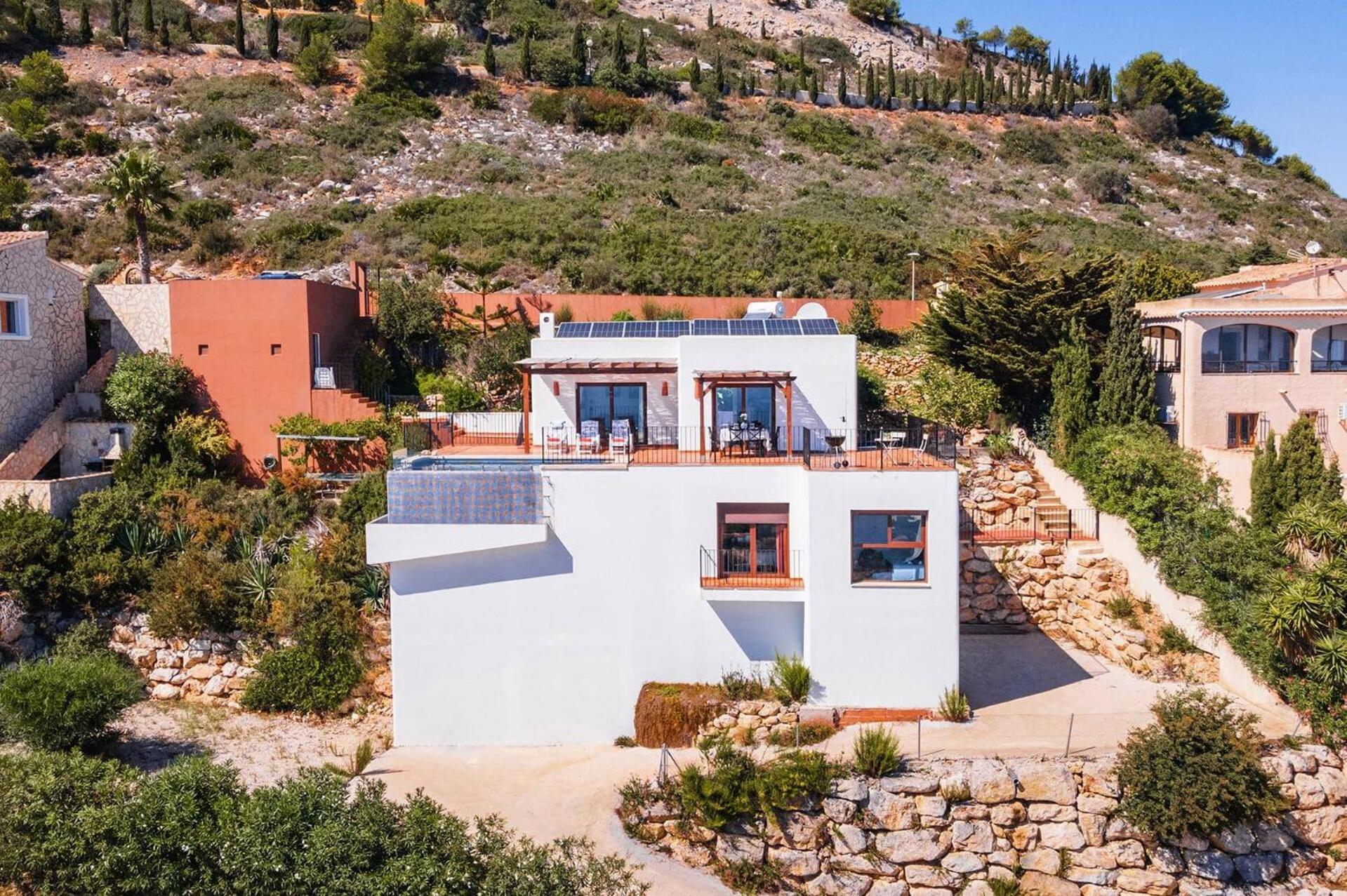 Villa Amanecer by Villa Plus