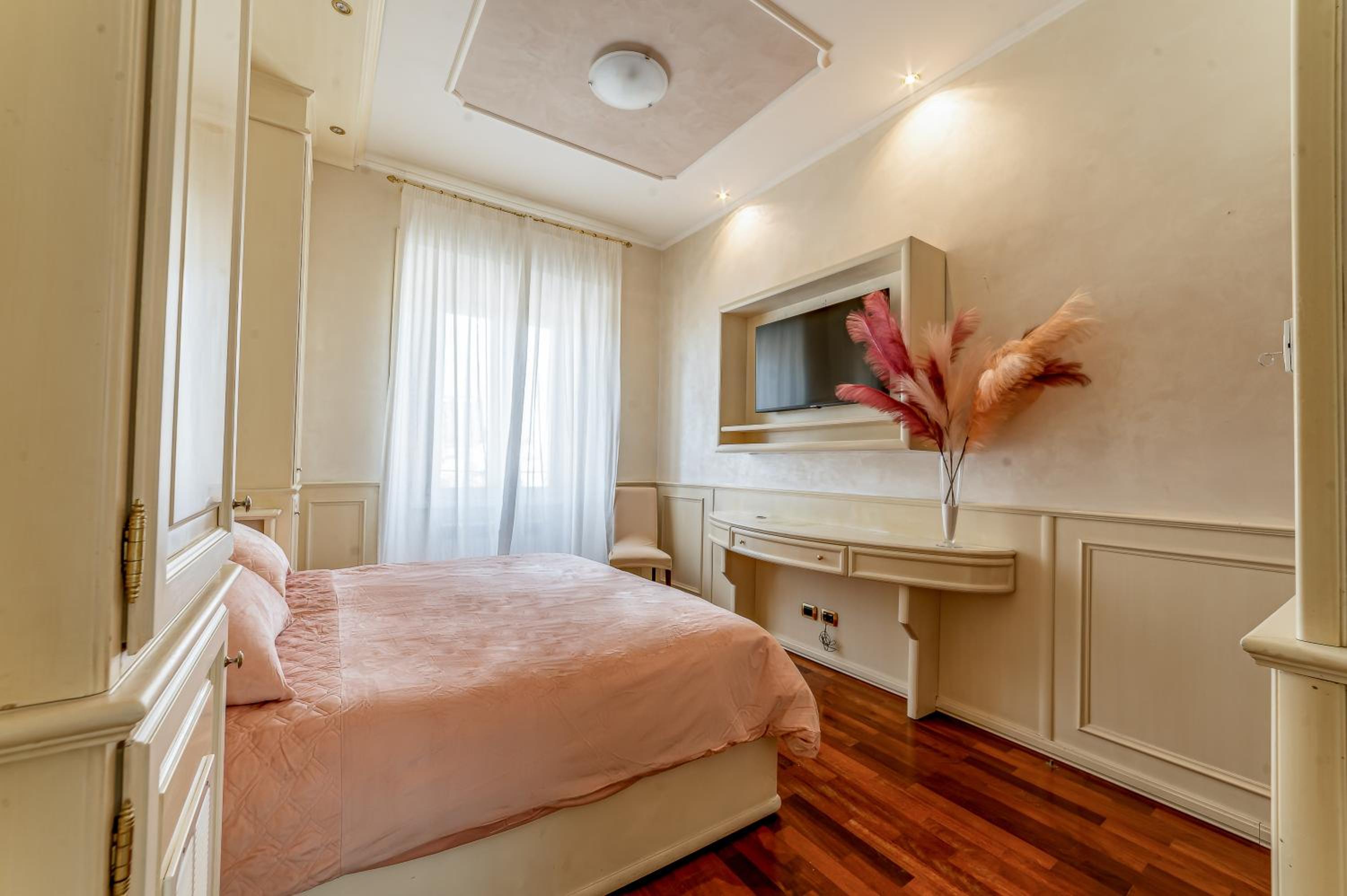 Downtown Luxury B&B - Termini Train Station