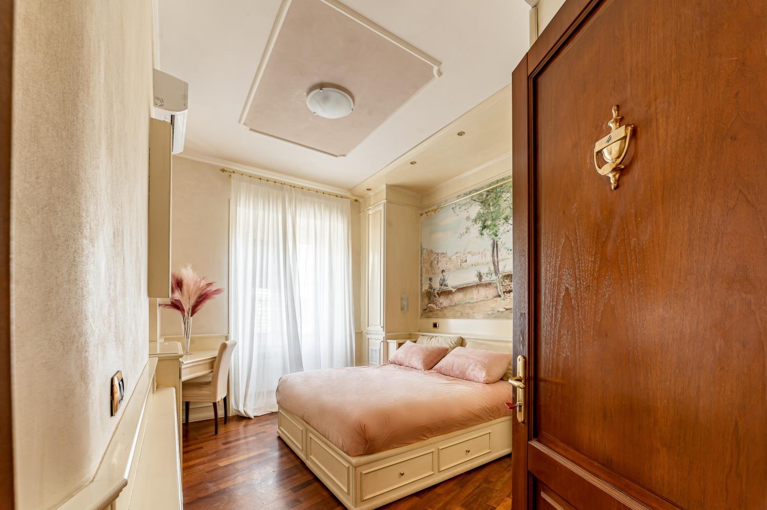 Downtown Luxury B&B - Termini Train Station