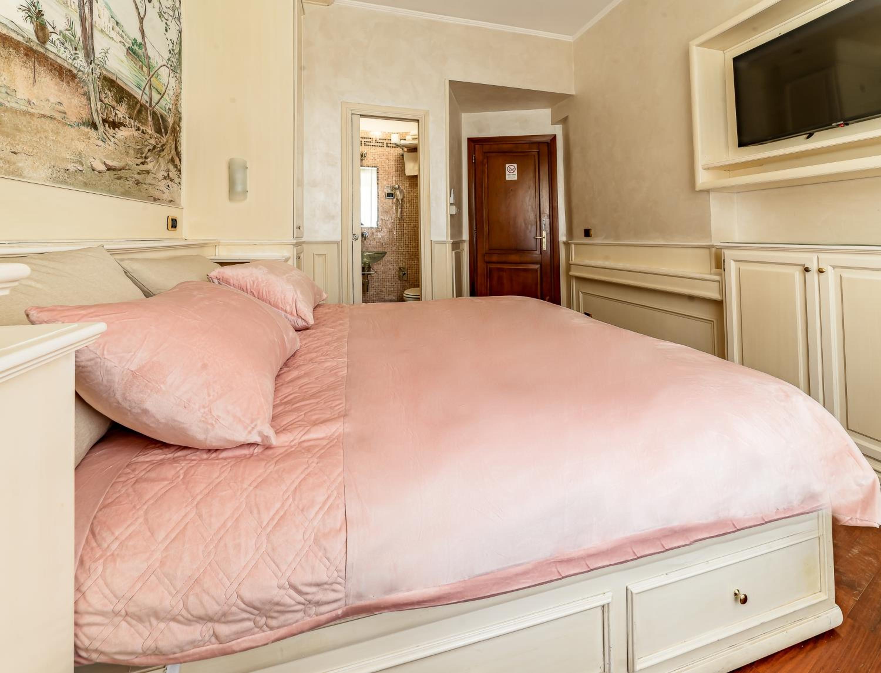 Downtown Luxury B&B - Termini Train Station