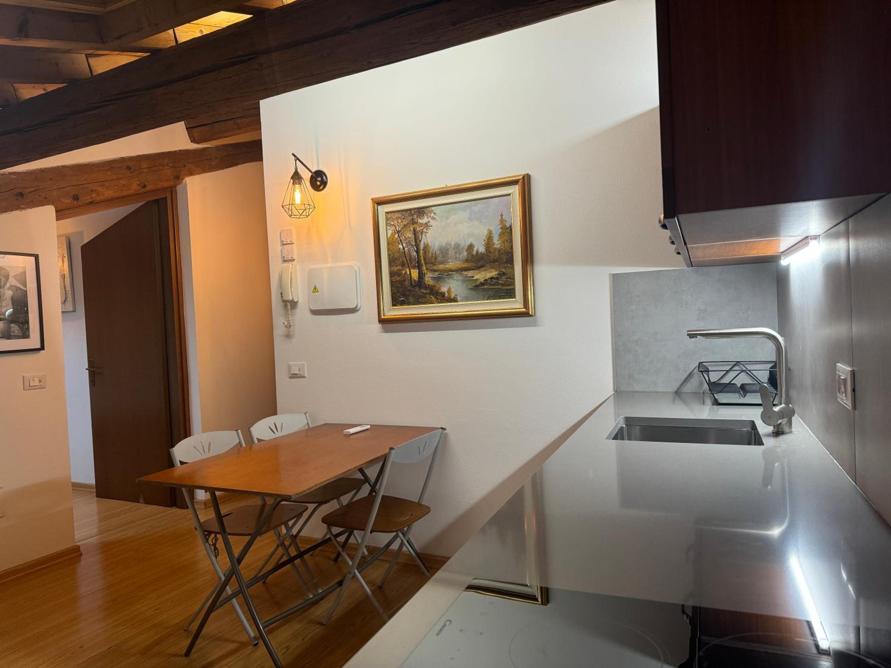 Residence "Professor's nest" - Verona Apartments view 2