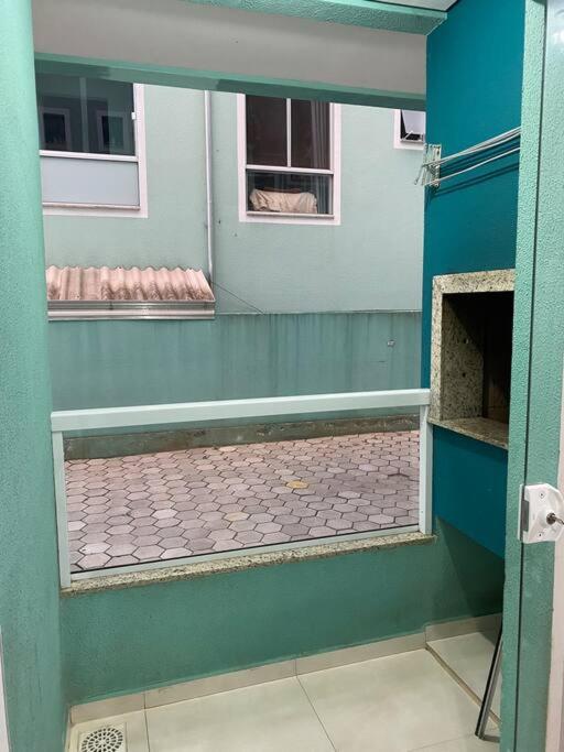 Apto aconchegante 2 quartos