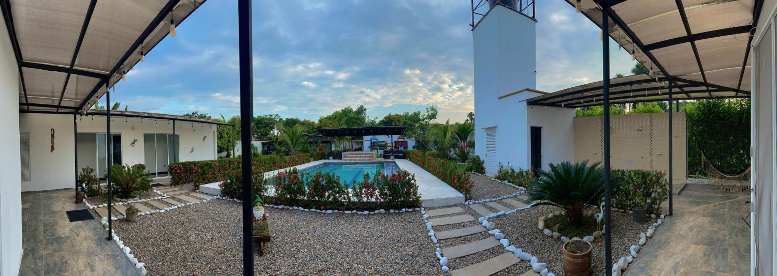 casa quinta Villavicencio Apiai