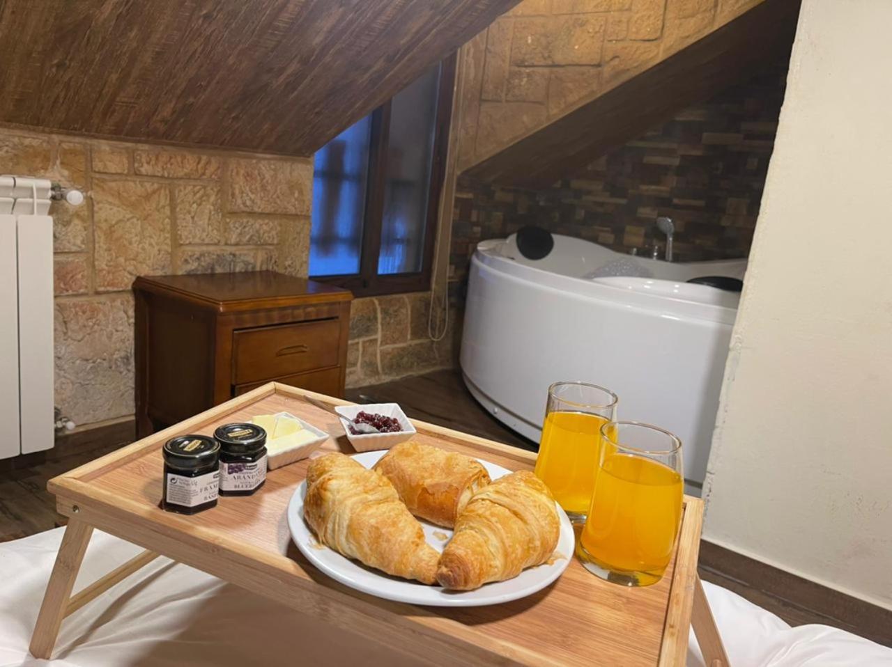 Rokwood faraya