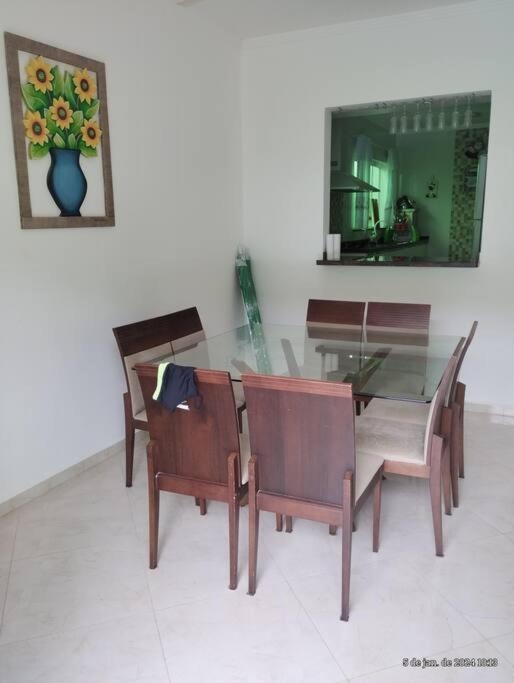 Casa pé na areia Caraguatatuba Praia Tabatinga