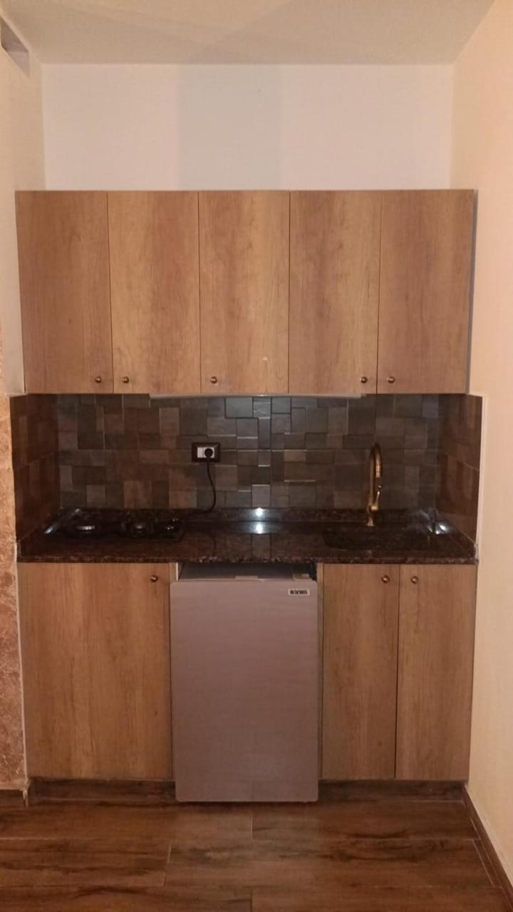 Rokwood faraya