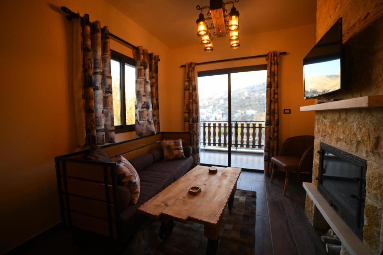 Rokwood faraya