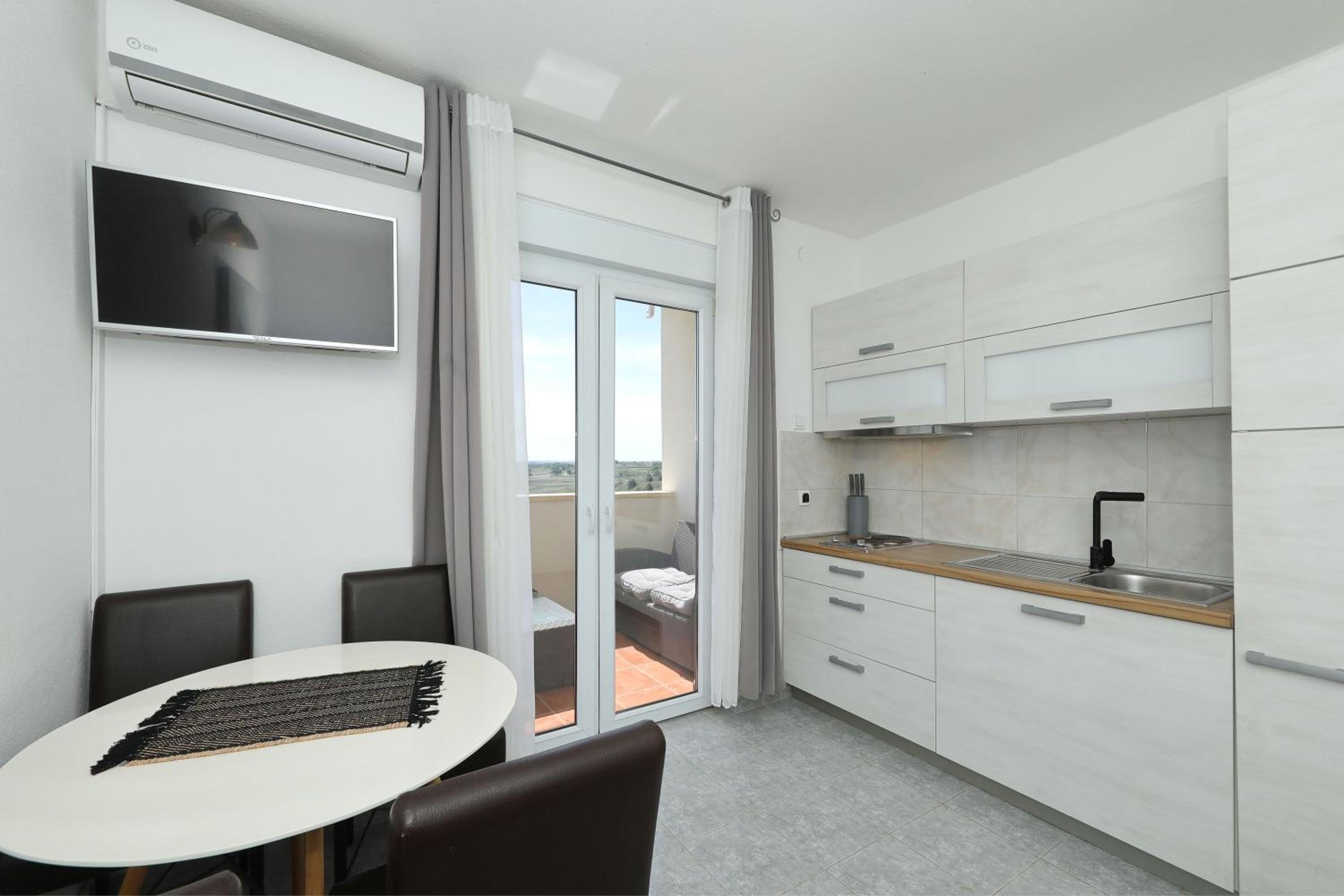 Sandstrand, No 4 view 4