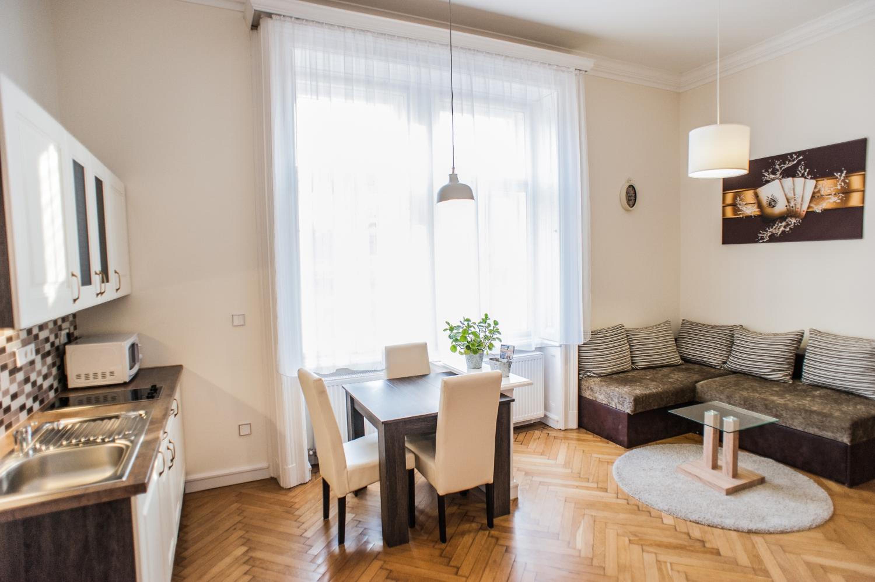 All In Apartman view 5