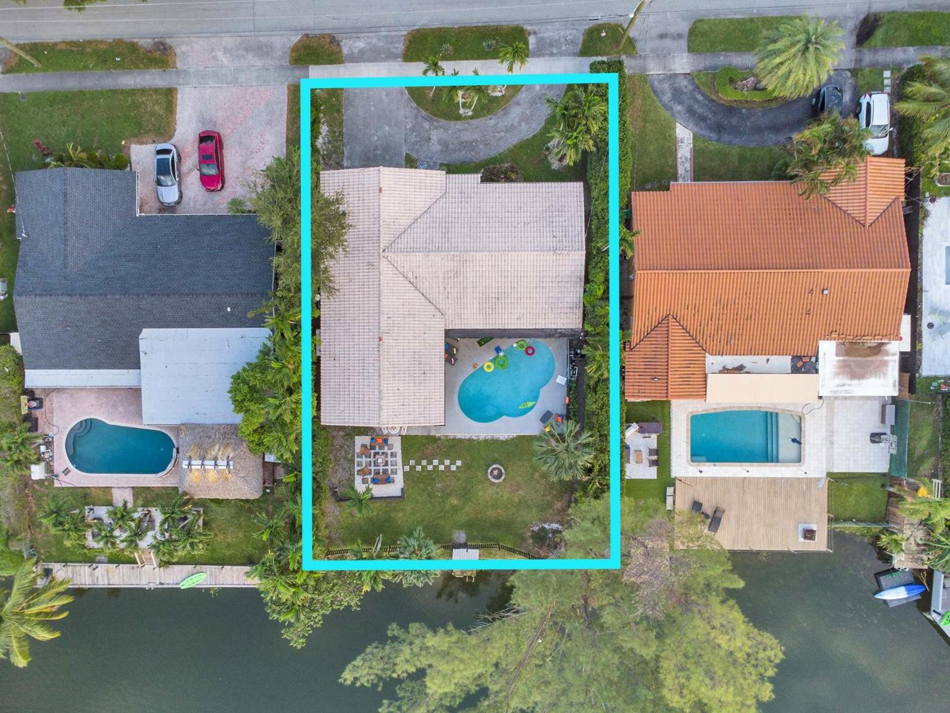 Lakefront Retreat Perfect for Family Fun