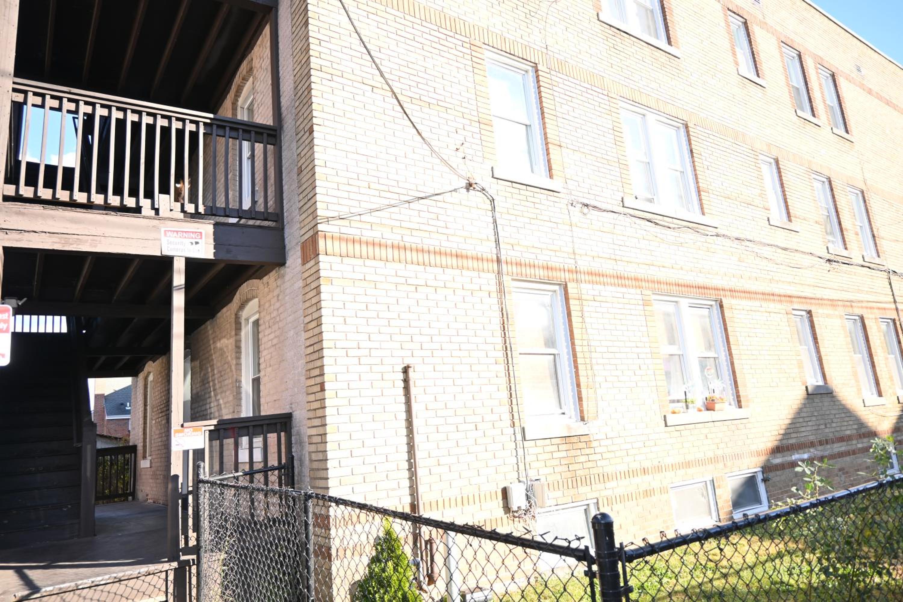 Downtown Hartford 2BR Family Pet Friendly