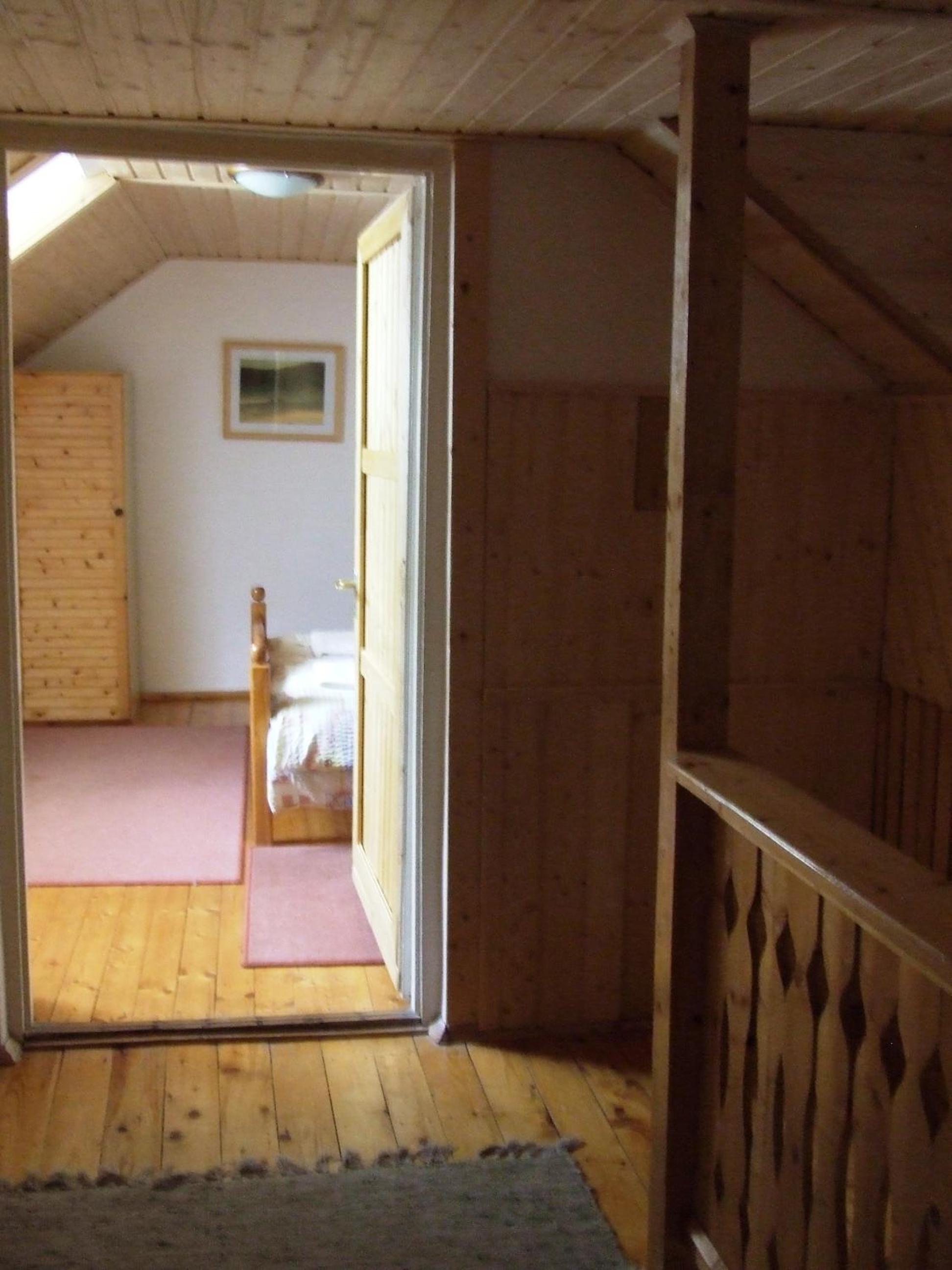 Photo 35