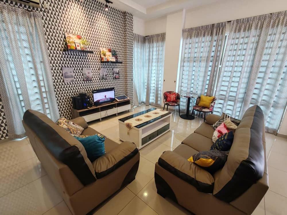 16Lumut 9minTelukBatik - 15Pax 4BR4Bath Karaoke Snooker Kid Pool BBQ photo 8