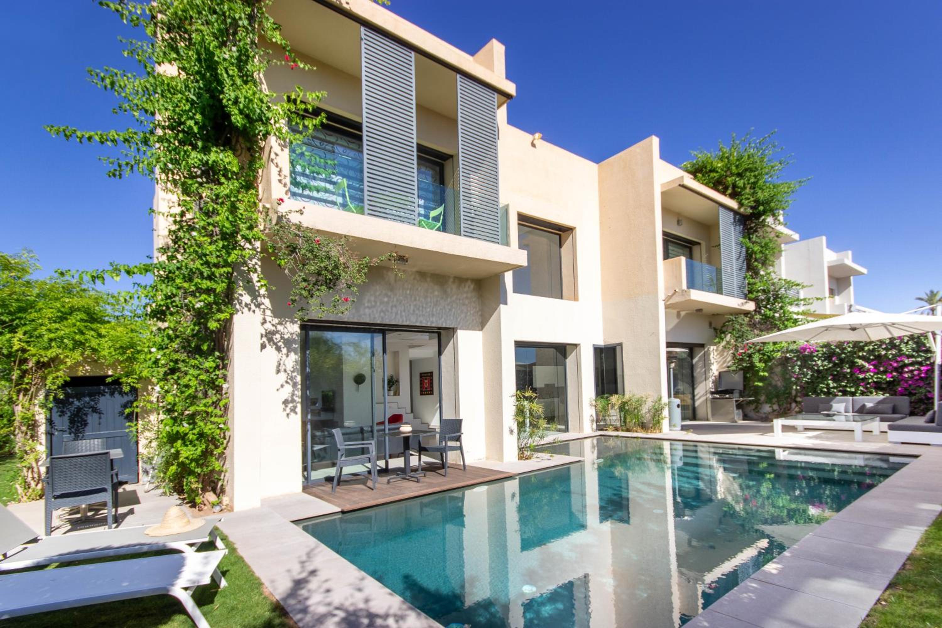 Villa moderne a 5 min de GUELIZ Piscine privee