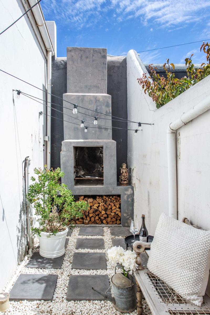 Quaint Notting Hill House - Green Point view 3