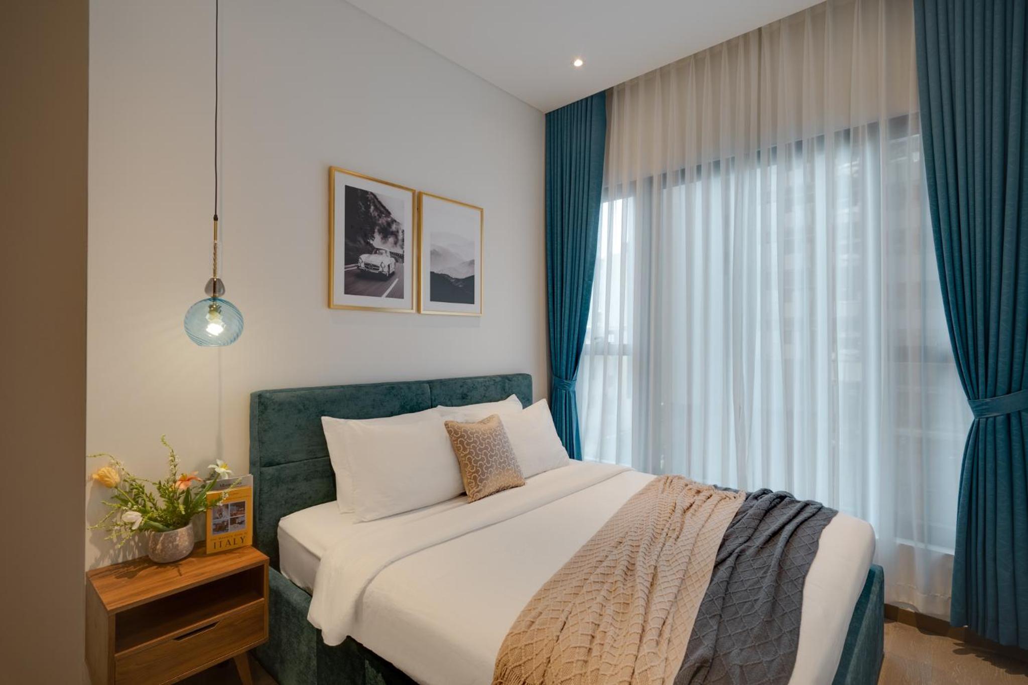 MarQ District 1 Elite Apartel by SSens