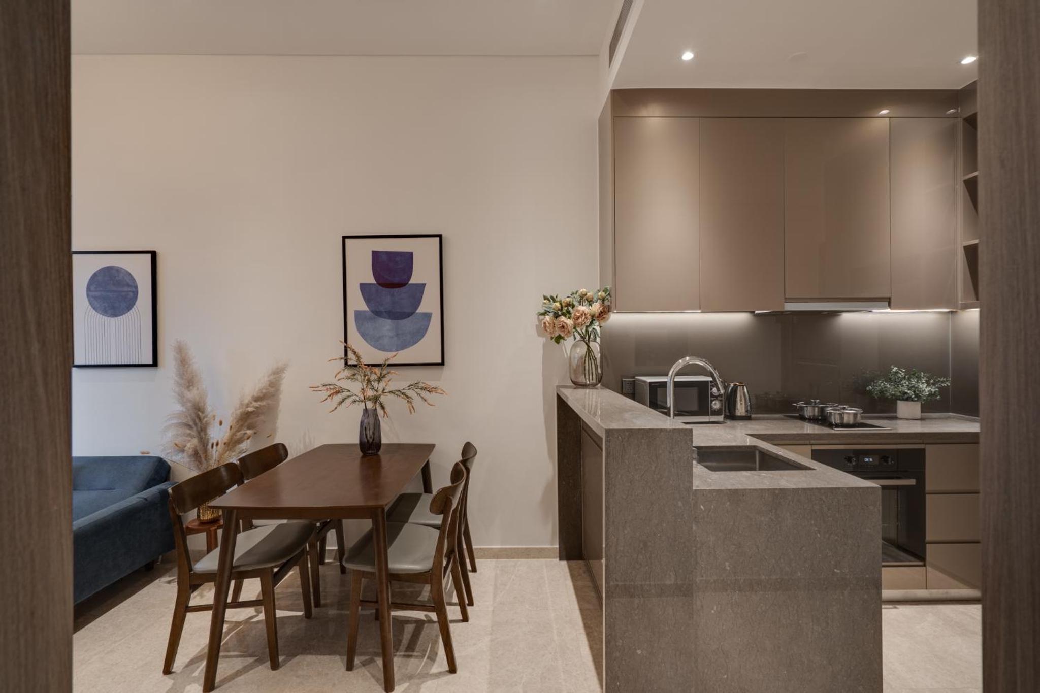 MarQ District 1 Elite Apartel by SSens