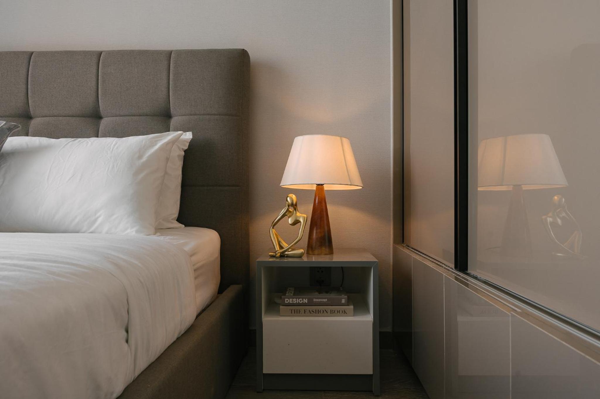MarQ District 1 Elite Apartel by SSens