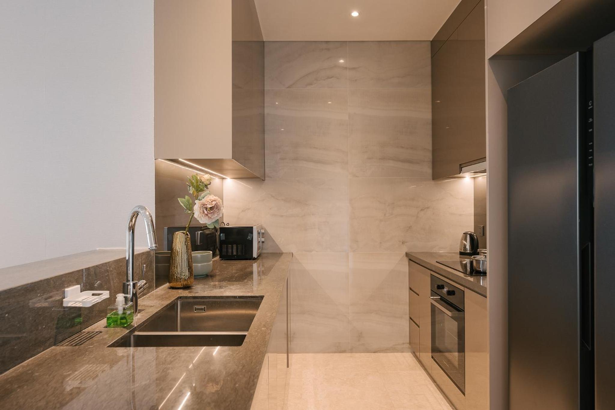 MarQ District 1 Elite Apartel by SSens