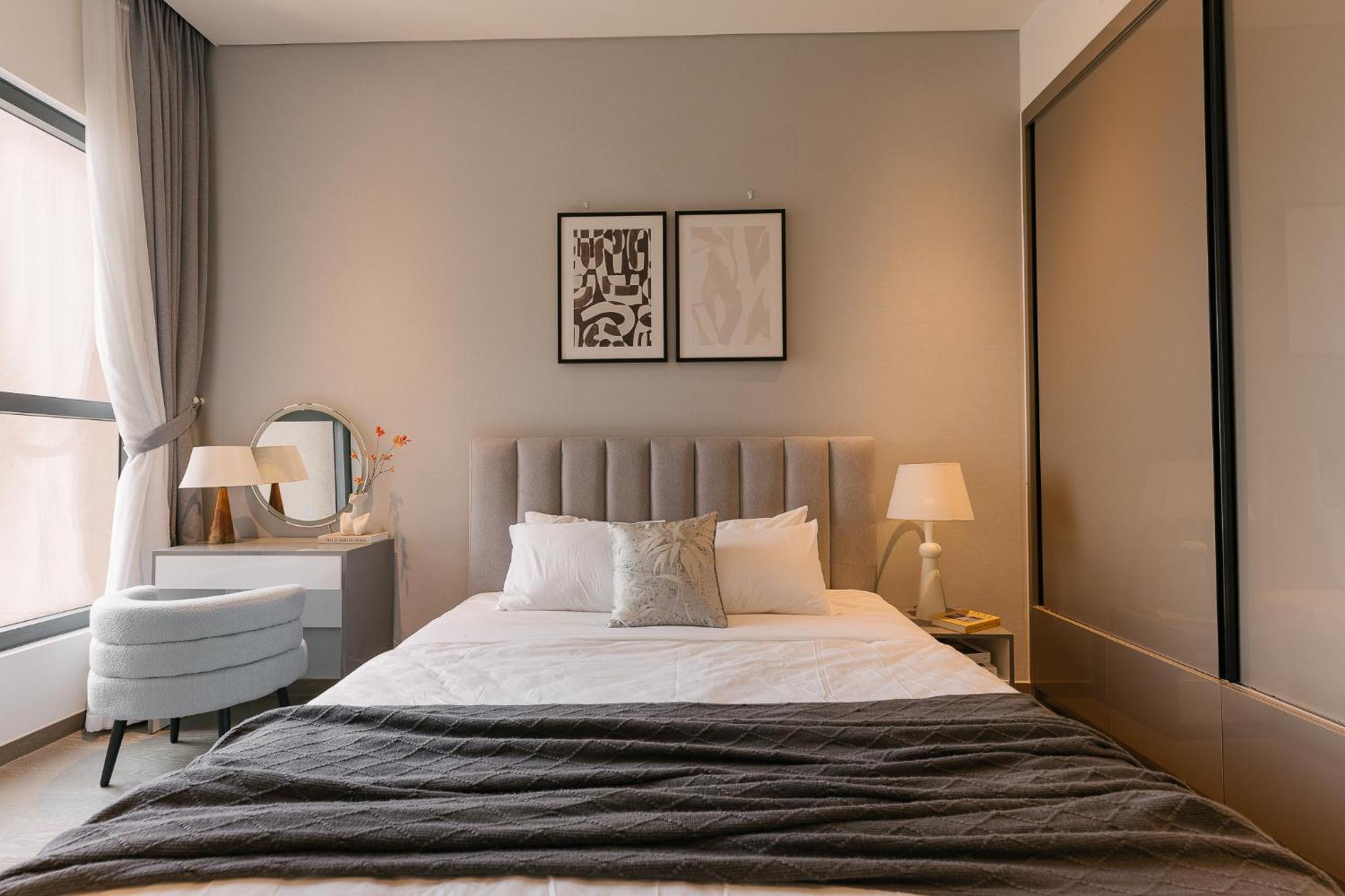 MarQ District 1 Elite Apartel by SSens