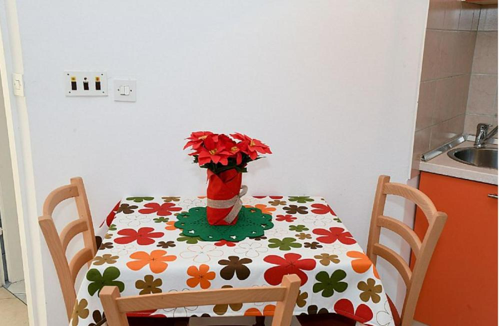 Photo 40