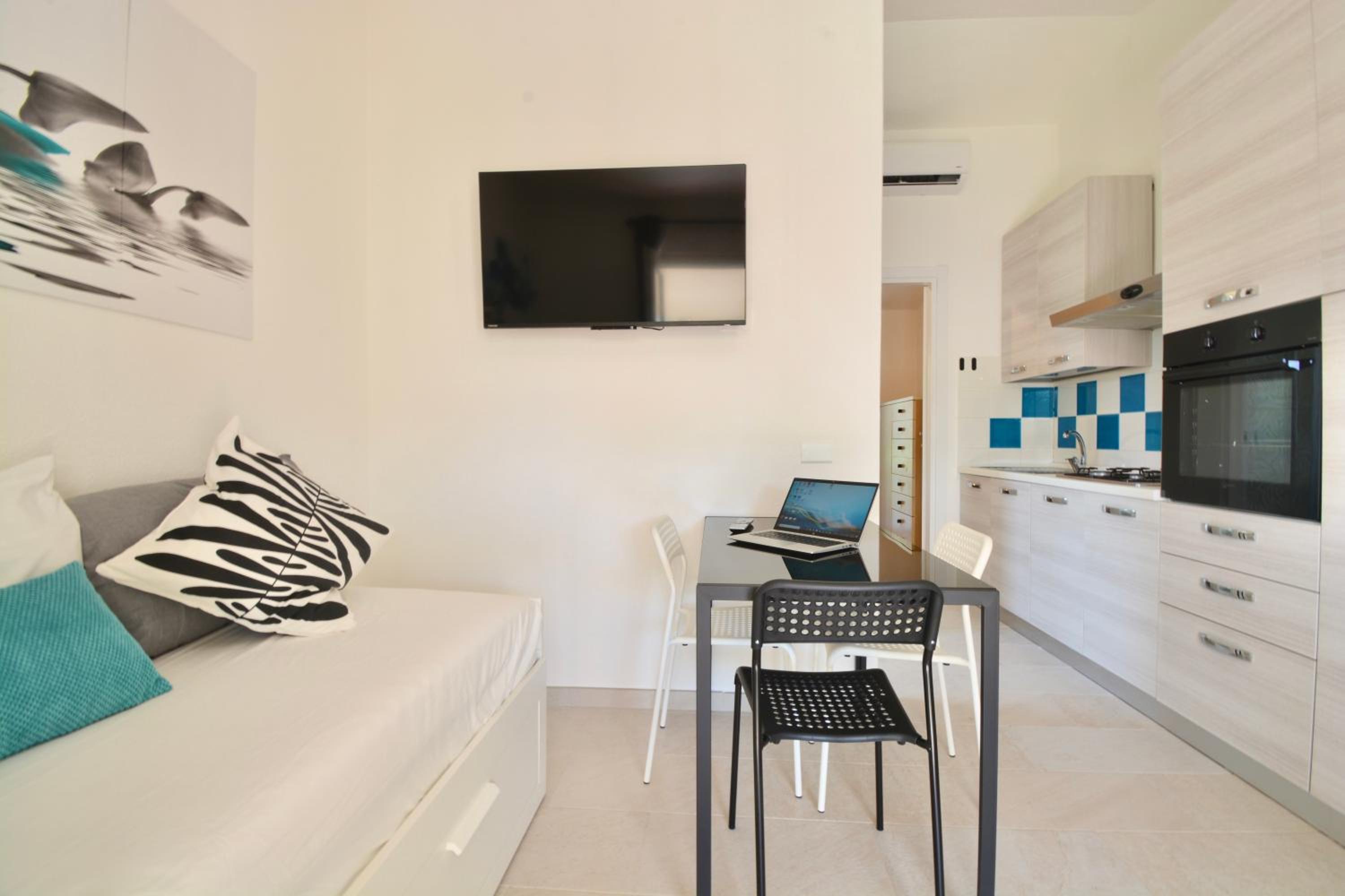 Residence in Costa Rei just 450 meters from the beach, apartments with air conditioning and outdoor private area photo 3