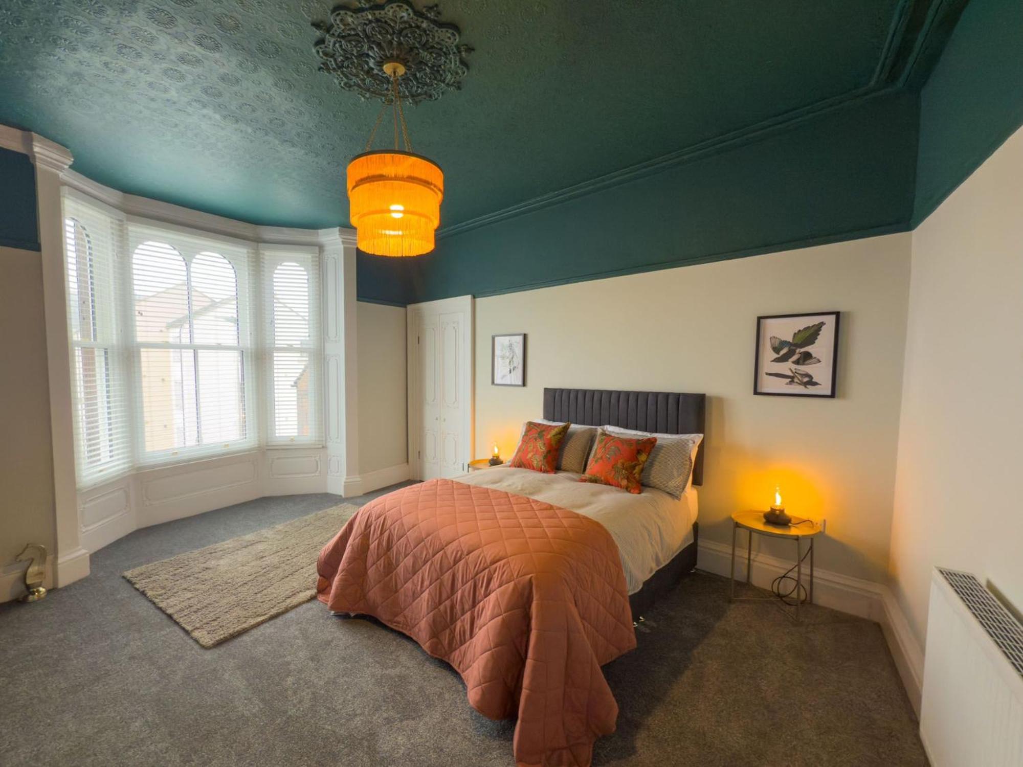 Egerton House Penrith, luxuriously appointed close to shops, bars & restaurants, Ullswater 15 minutes drive