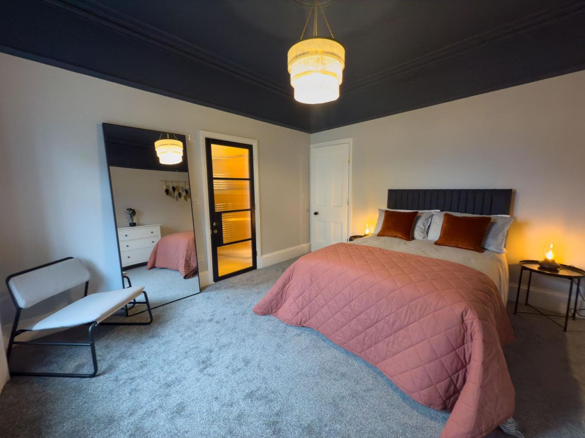 Egerton House Penrith, luxuriously appointed close to shops, bars & restaurants, Ullswater 15 minutes drive