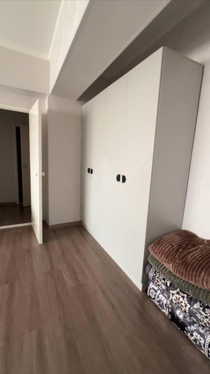 Anisa Apartment