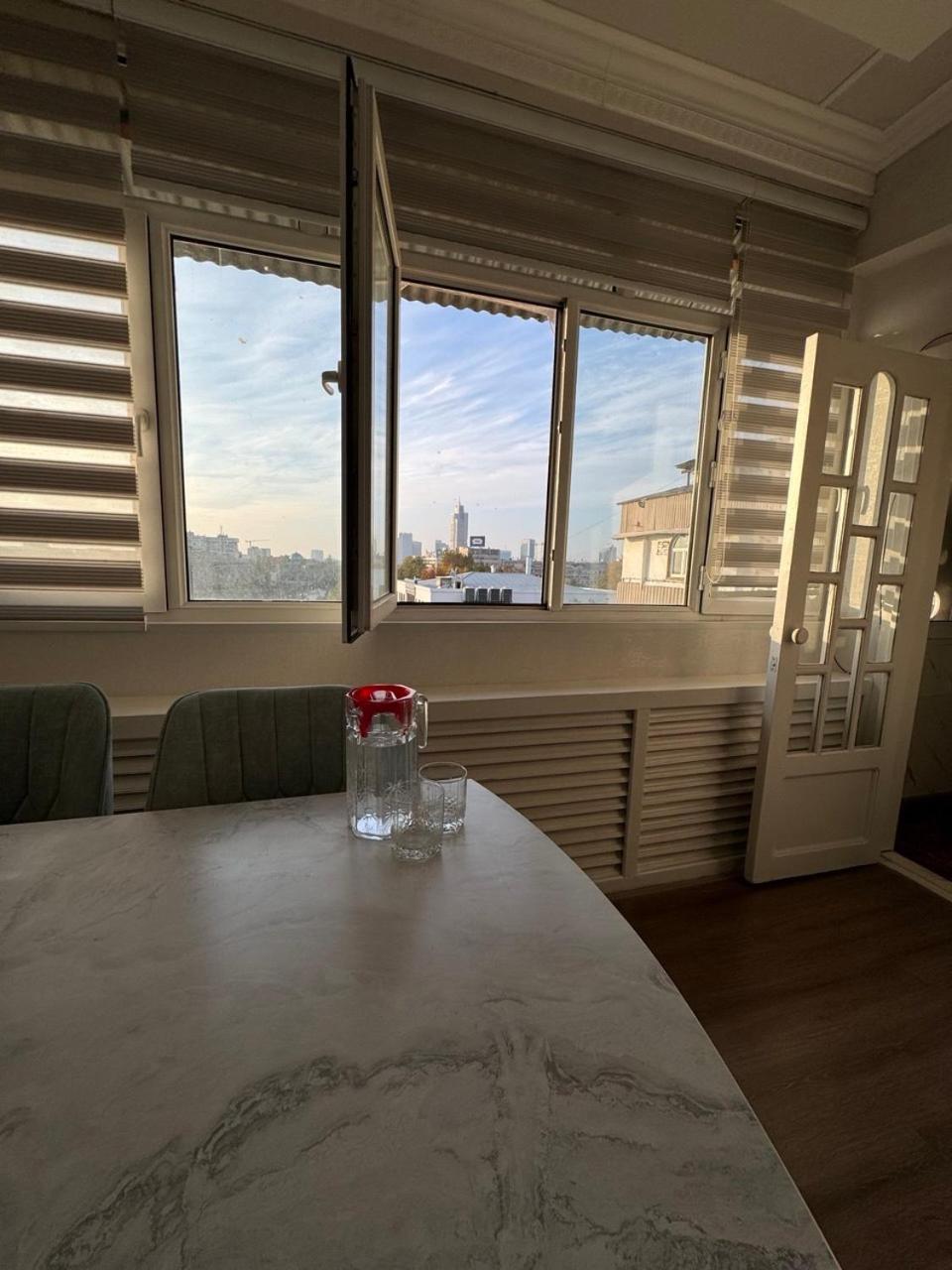 Anisa Apartment