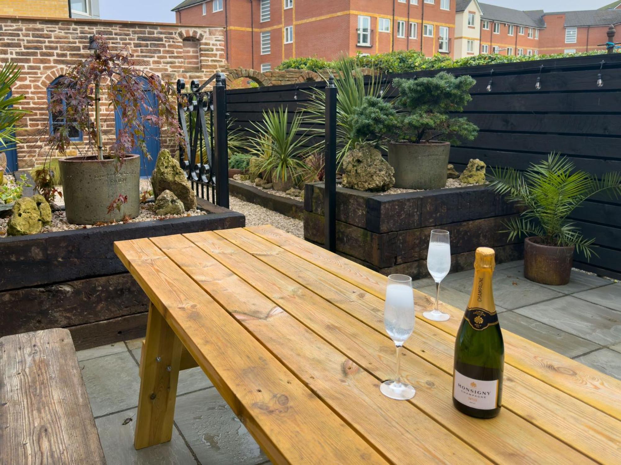 Egerton House Penrith, luxuriously appointed close to shops, bars & restaurants, Ullswater 15 minutes drive