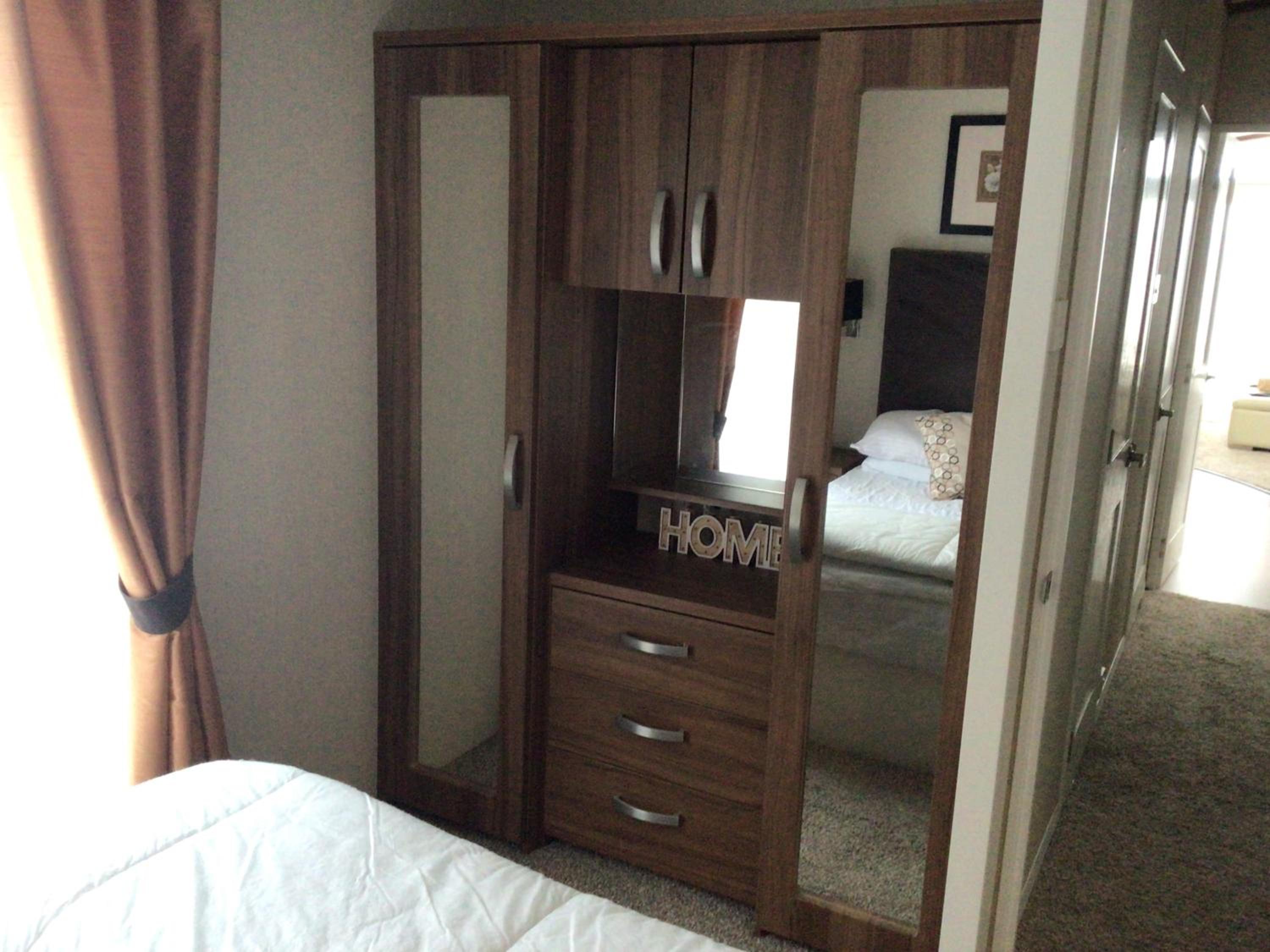 Newquay Haven caravan 42x14 with Ocean Views view 4
