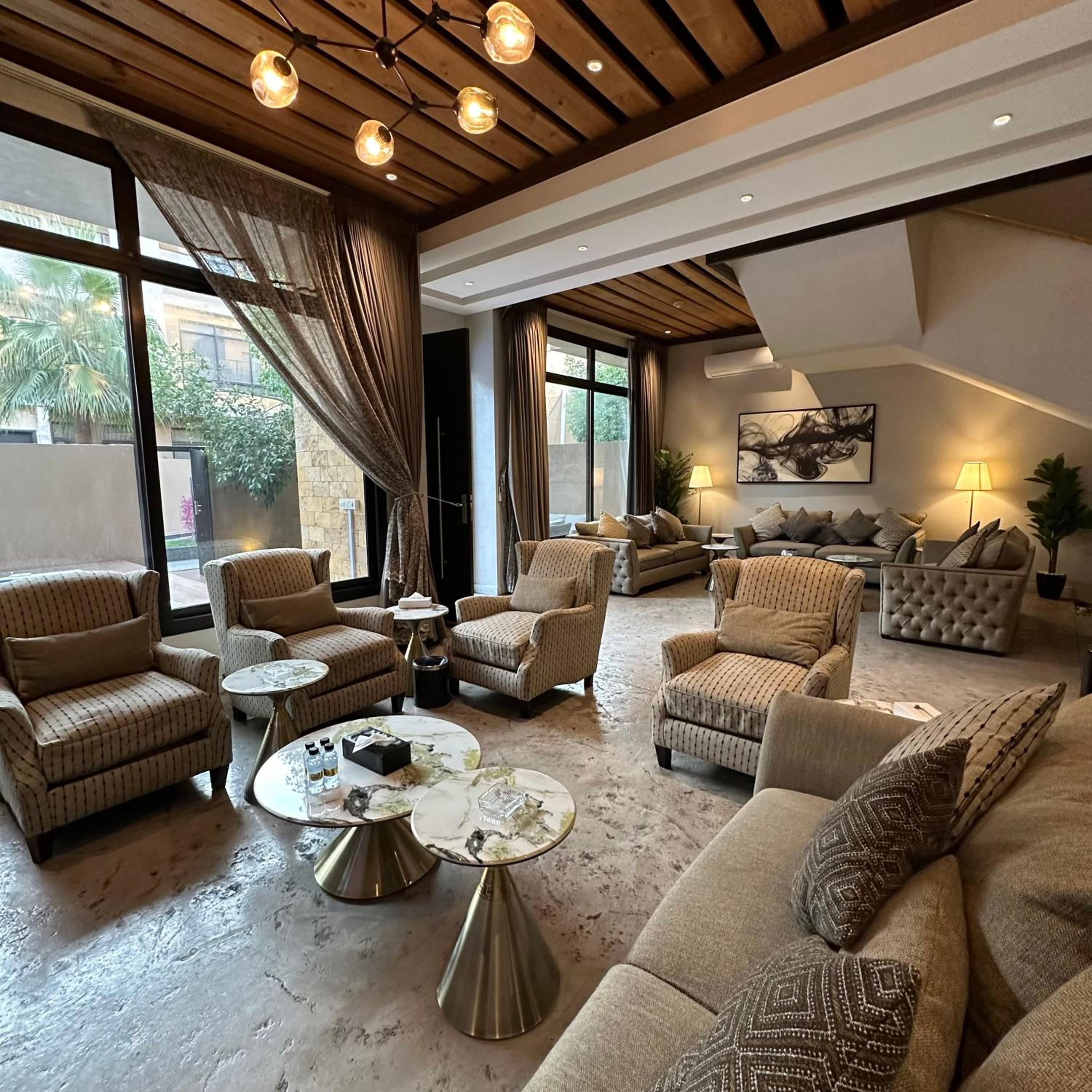 Lacasa Hotel Villas
