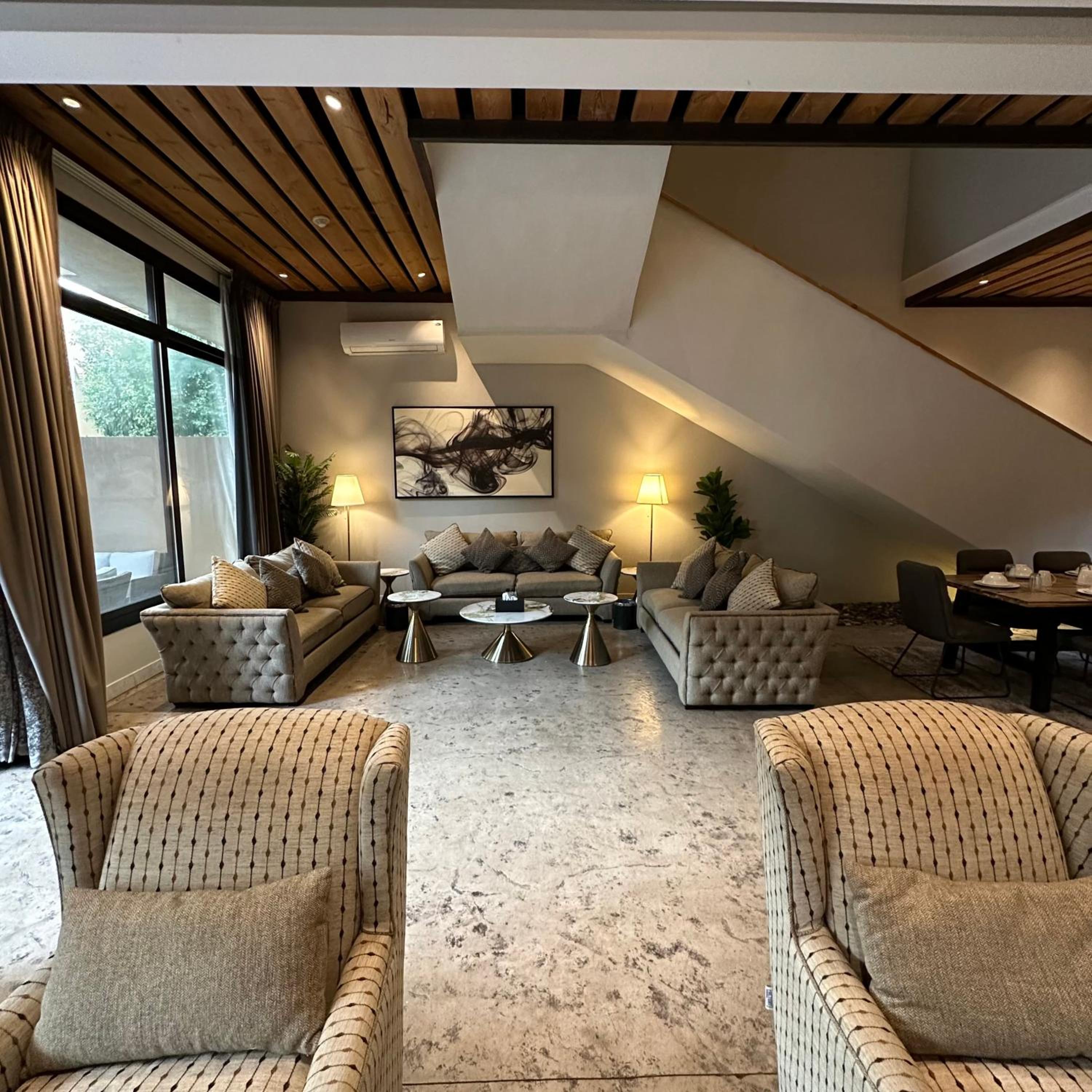Lacasa Hotel Villas