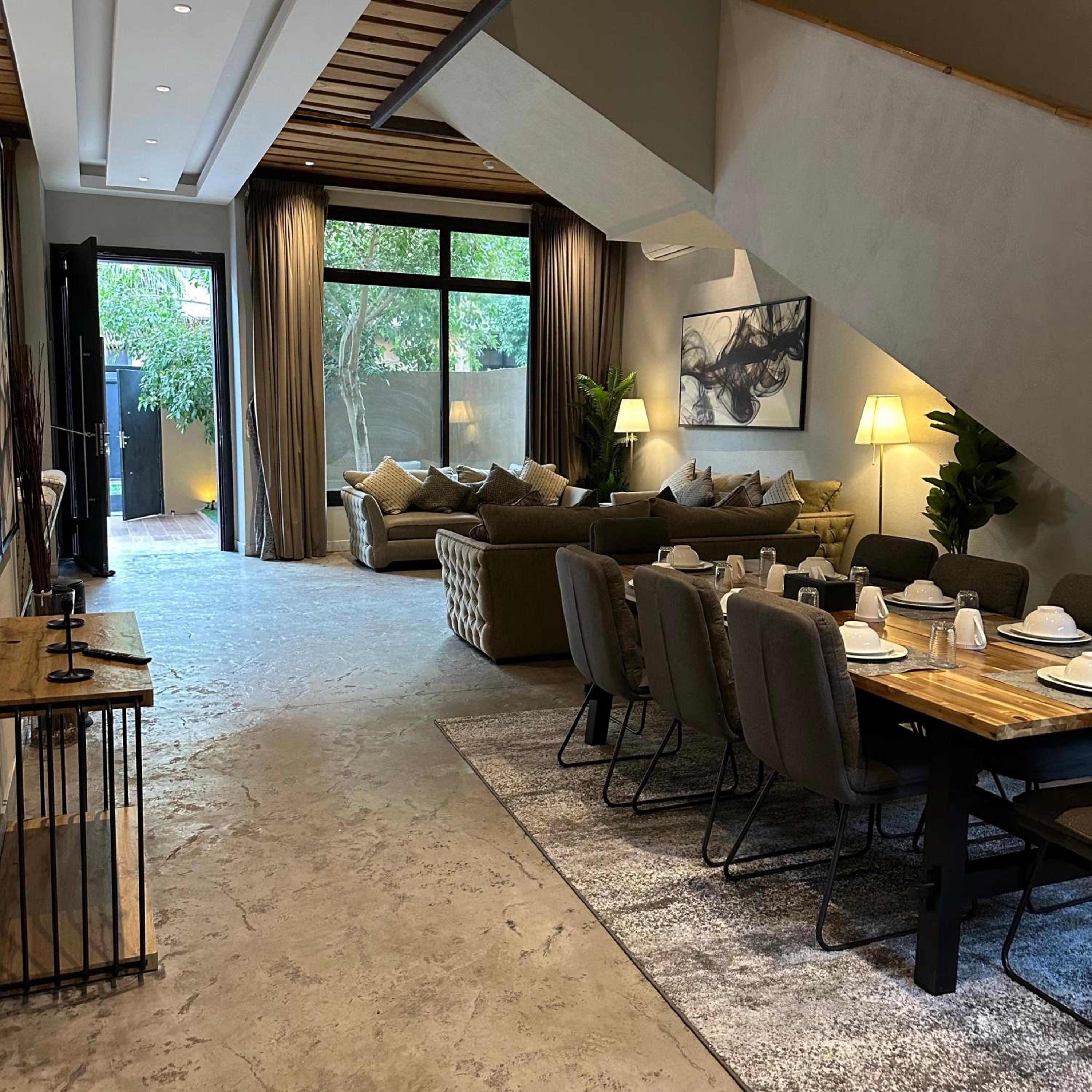Lacasa Hotel Villas