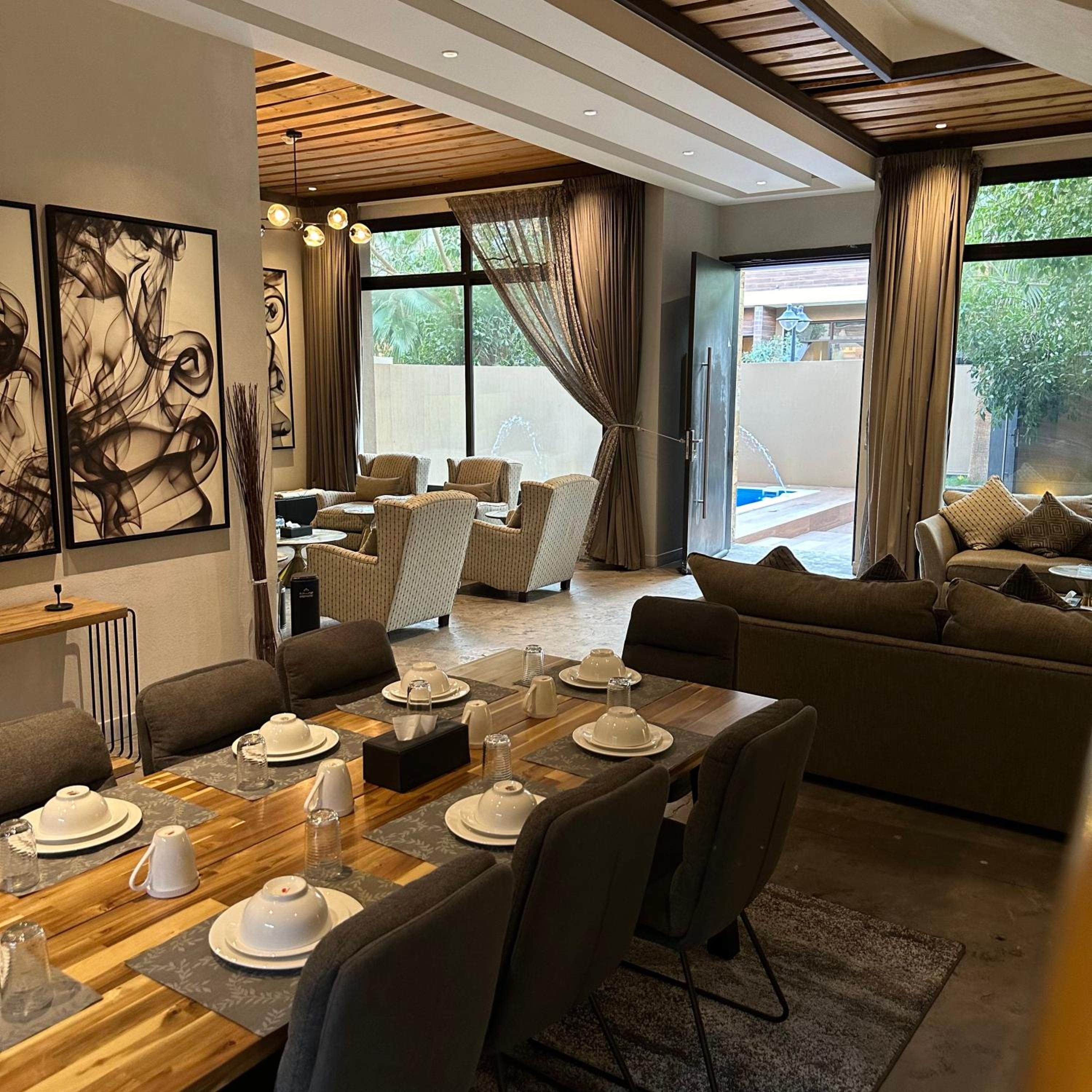 Lacasa Hotel Villas