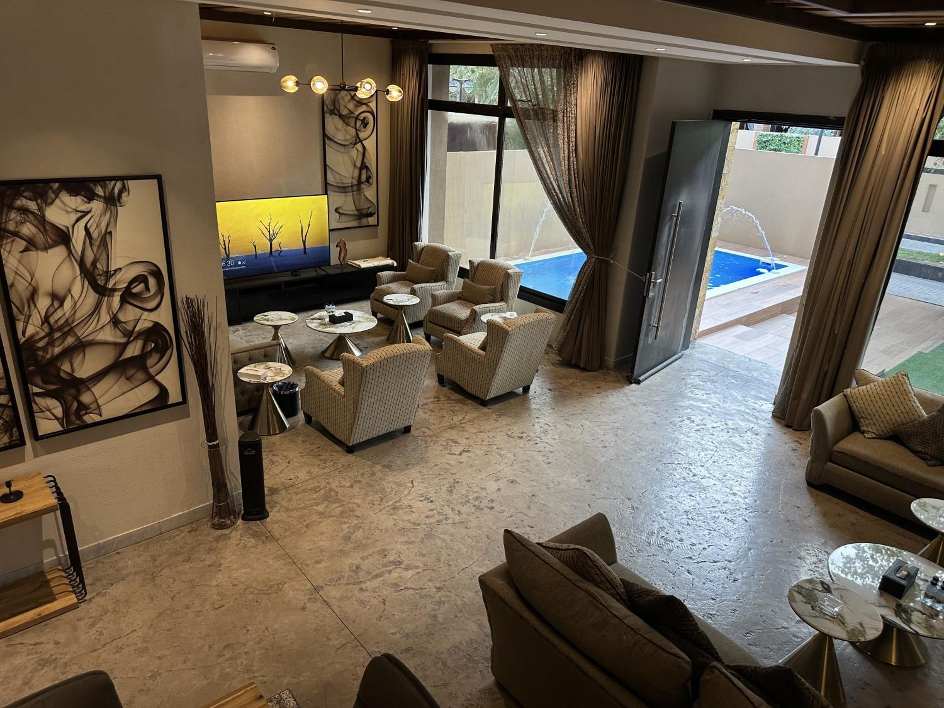 Lacasa Hotel Villas