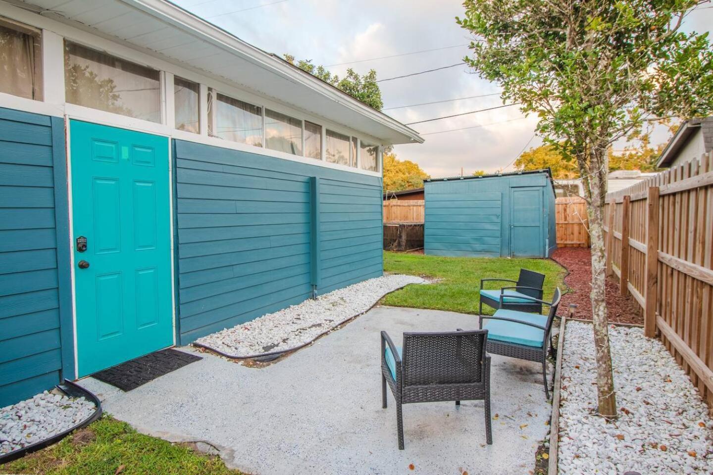 Home 6BR Near downtown