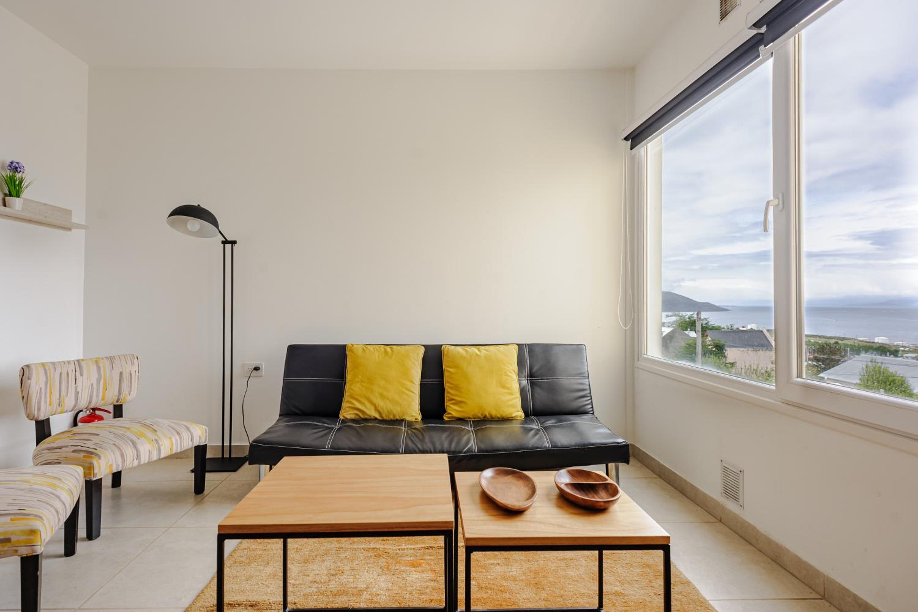 Gray Fox Apartments Las Aljabas
