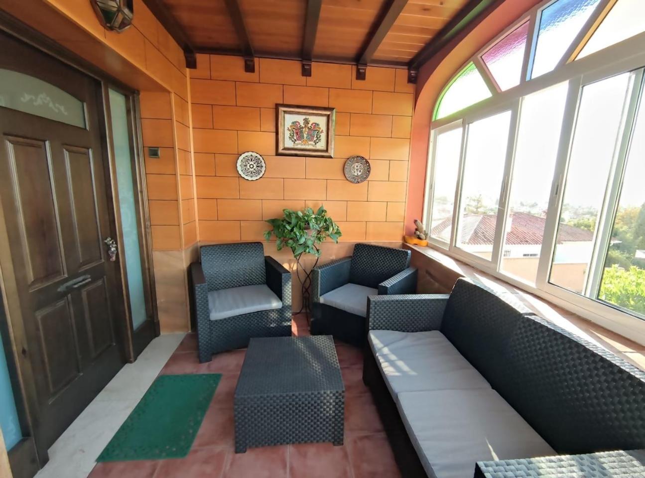 Villa Peralta, heated and private pool ,near beach and golf !