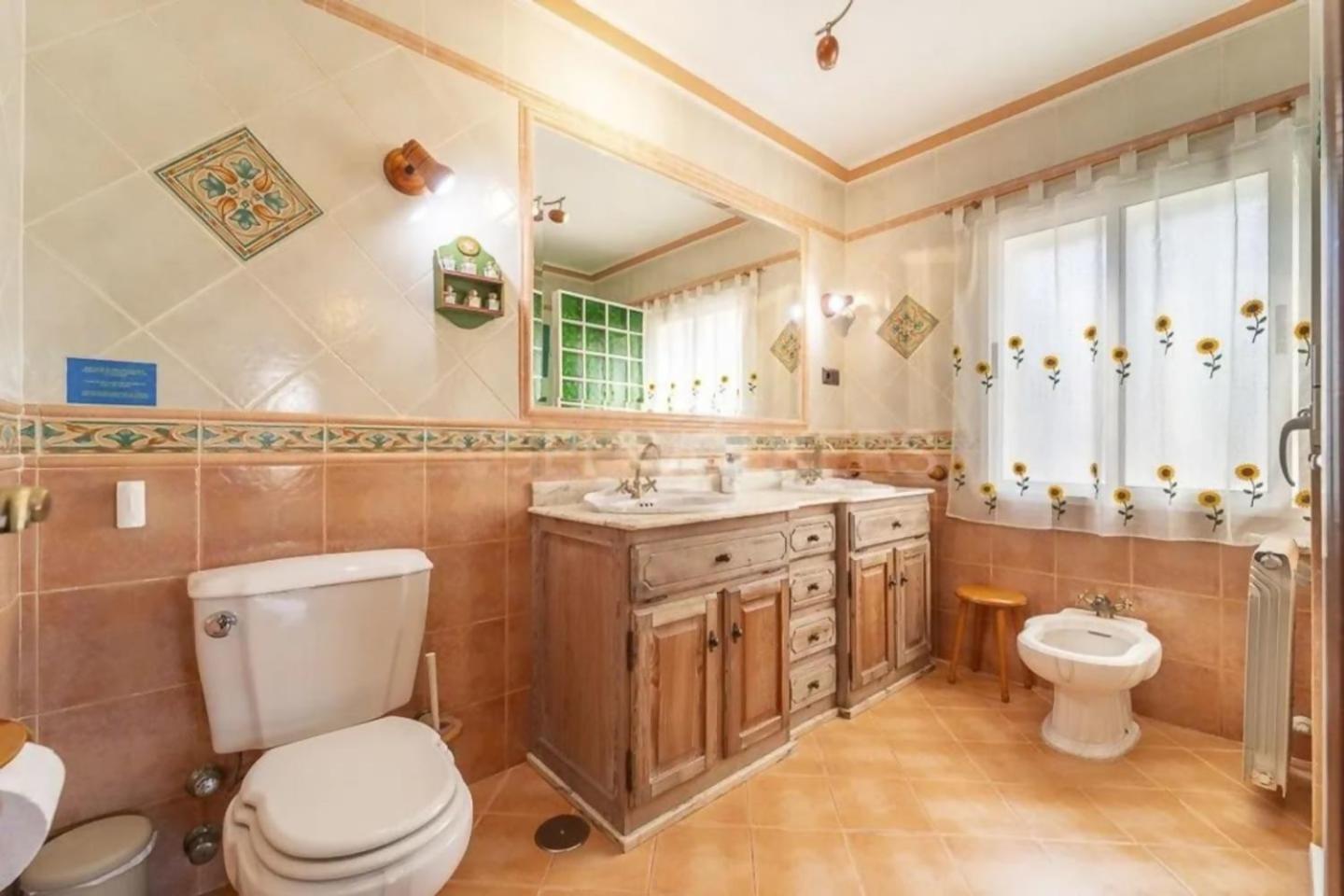 Villa Peralta, heated and private pool ,near beach and golf !