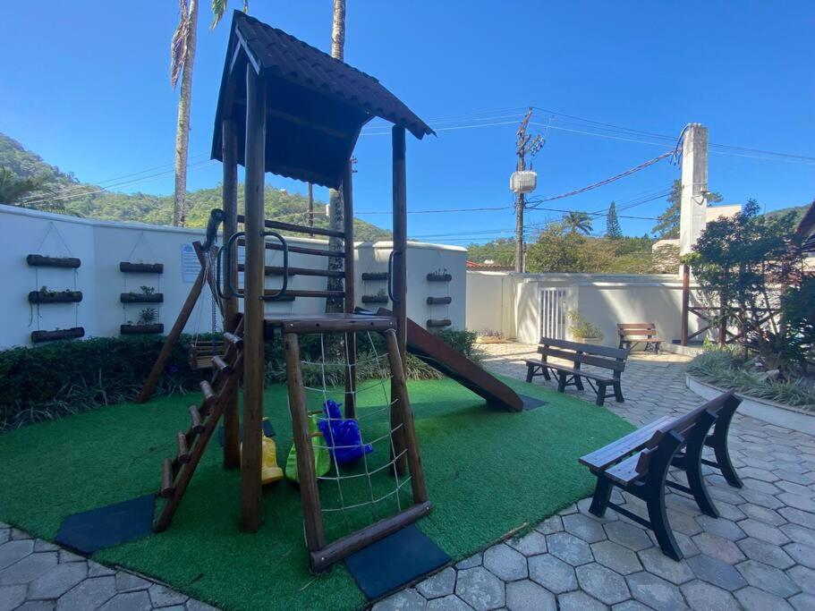 Maravilhoso apartamento pe na areia