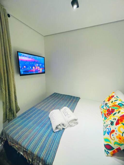Container com Deck e Vista I Climatizado e Aconchegante em Curitiba na Natureza