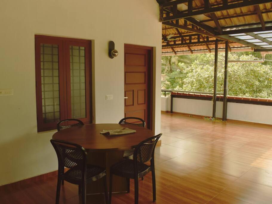 MeadowView Cottage-2, Marari view 3