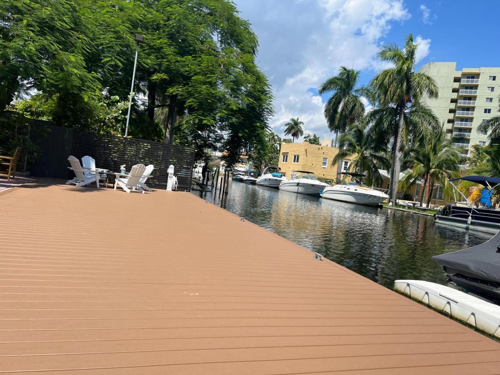 D' Mauchi Waterfront House