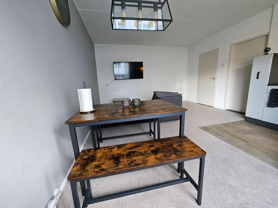 geheel appartement, boxspring bed, snel internet view 3